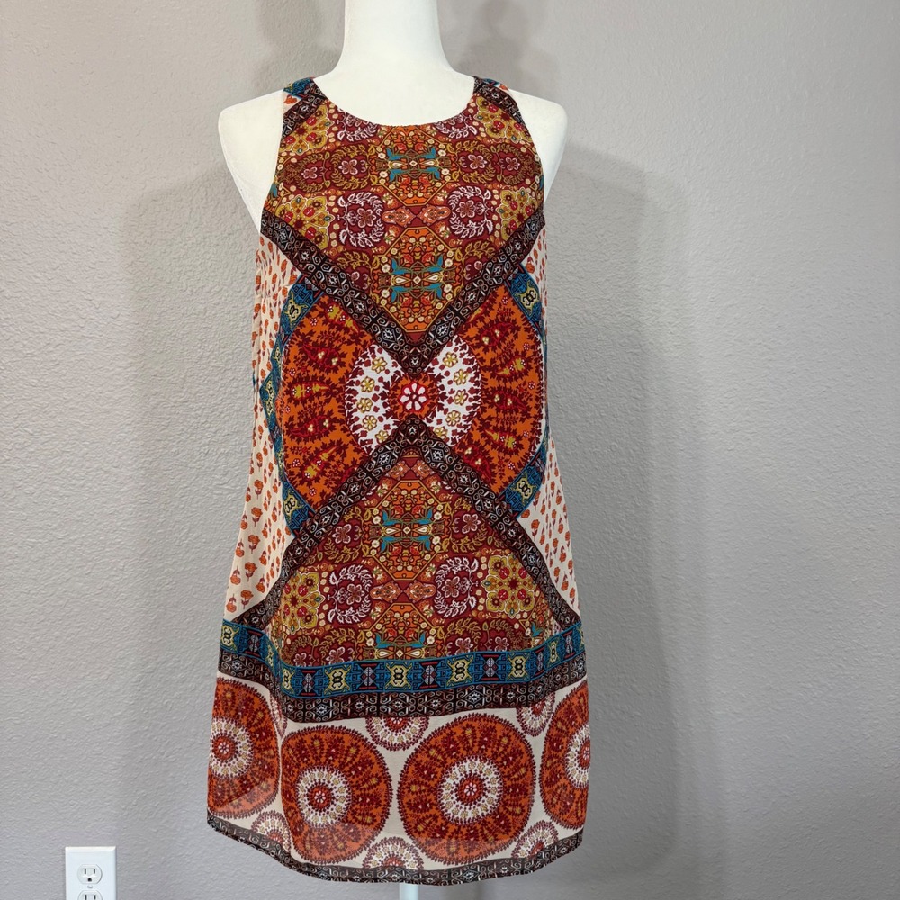 By & By Women's Size‎ M Multicolor Geometric Medallion Print Shift Dress 1118N2J